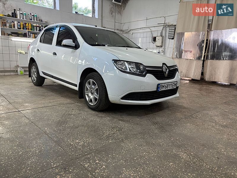 Седан Renault Logan 2013 в Сумах