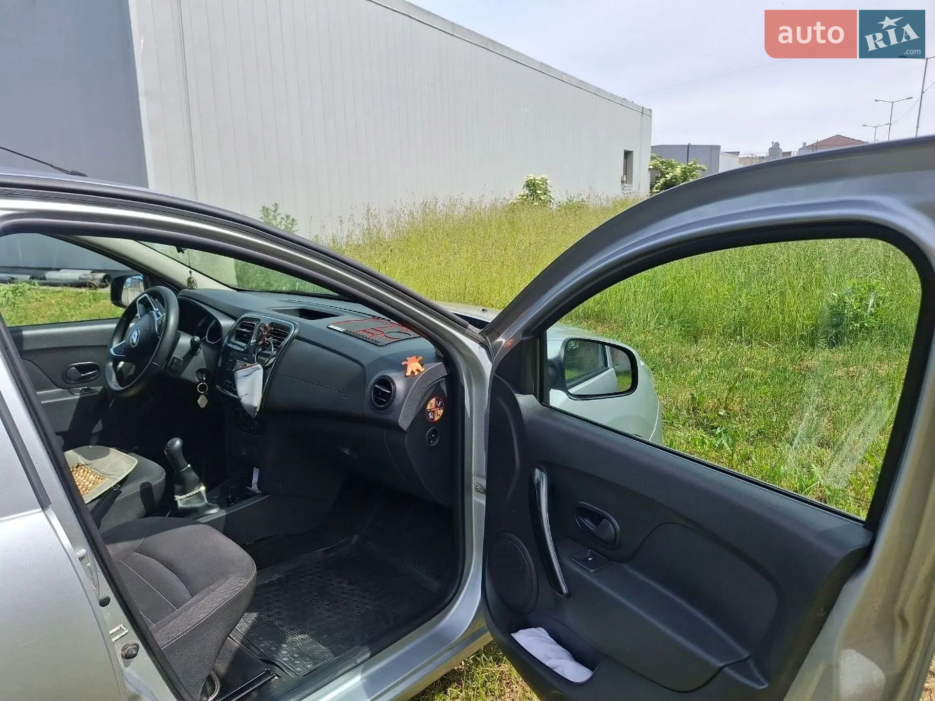 2021 Renault Logan - мініатюра 16