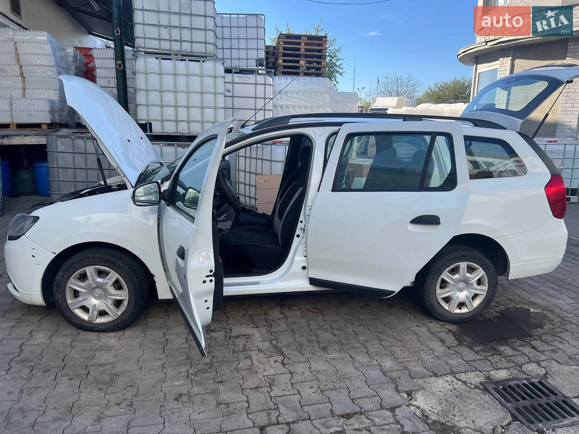 2013 Renault Logan - мініатюра 14