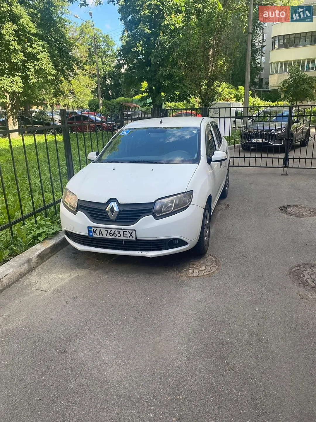 2016 Renault Logan - мініатюра 3