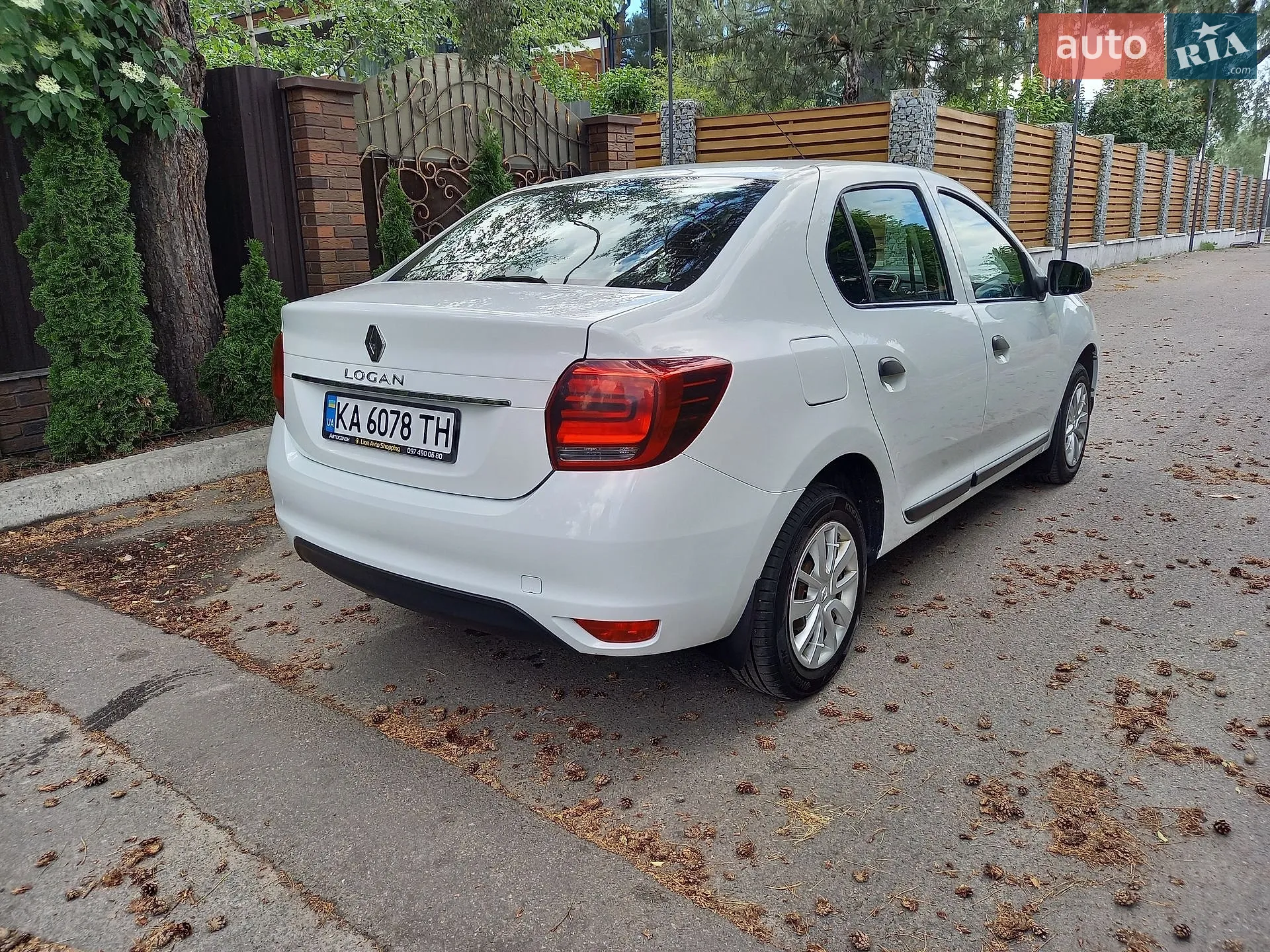 2021 Renault Logan - мініатюра 8