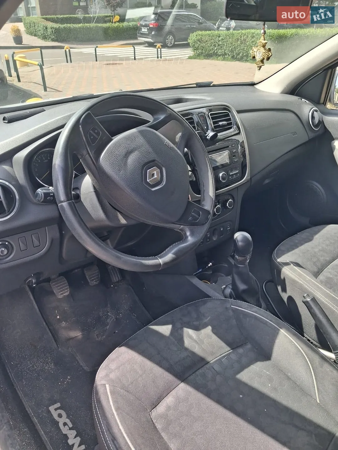 2015 Renault Logan - мініатюра 4