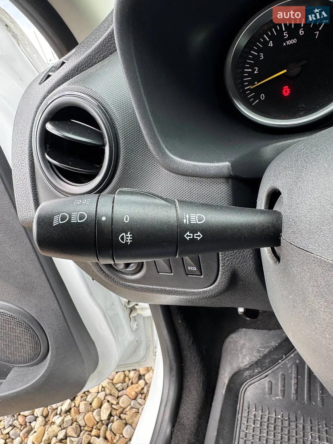 2019 Renault Logan - мініатюра 27