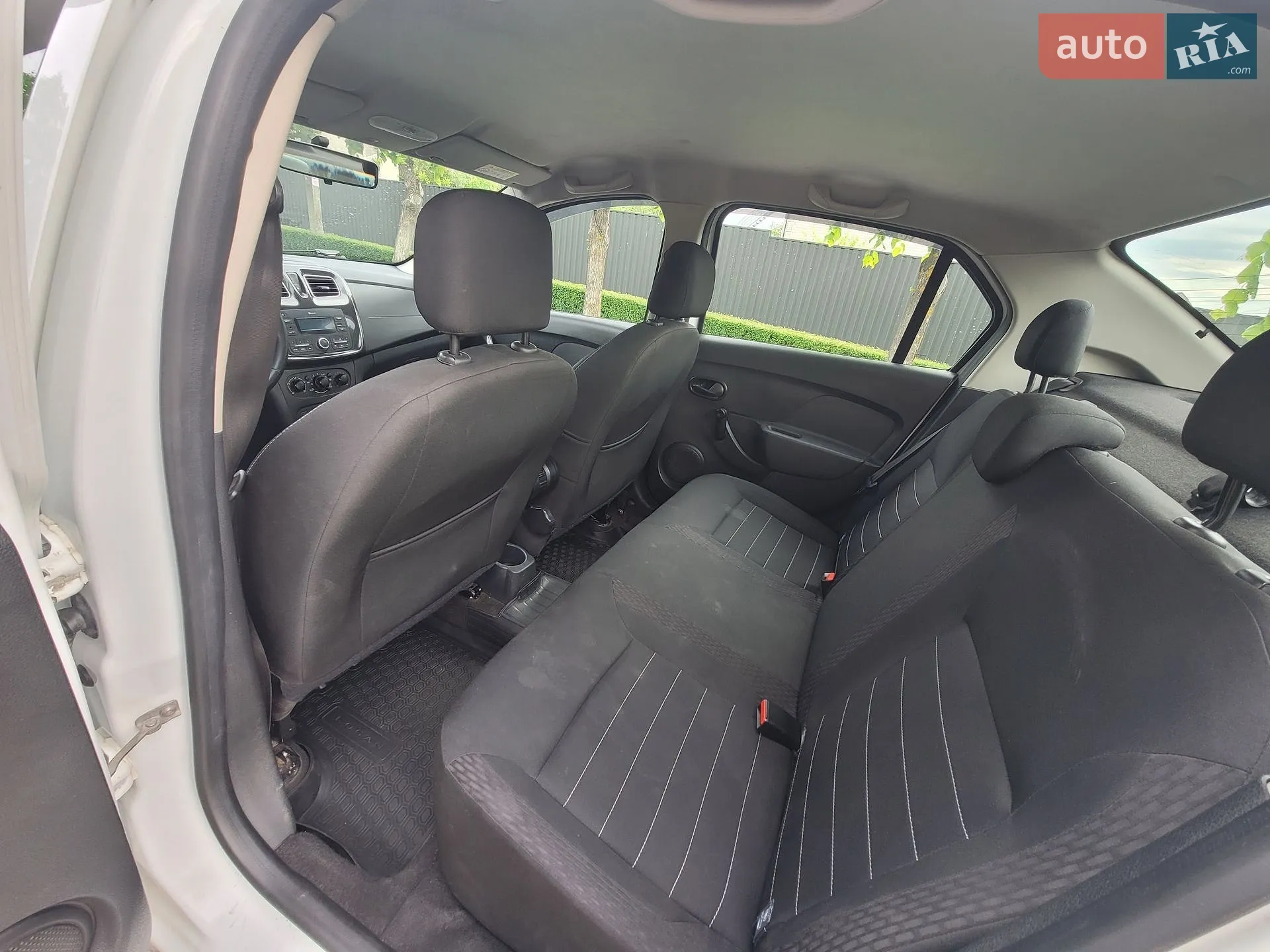 2020 Renault Logan - мініатюра 13