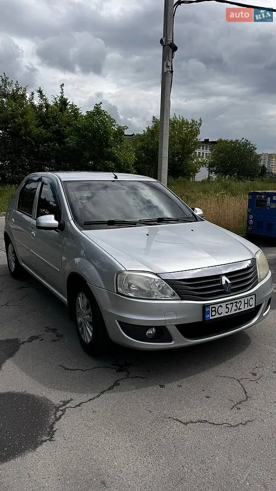 2010 Renault Logan - мініатюра 14