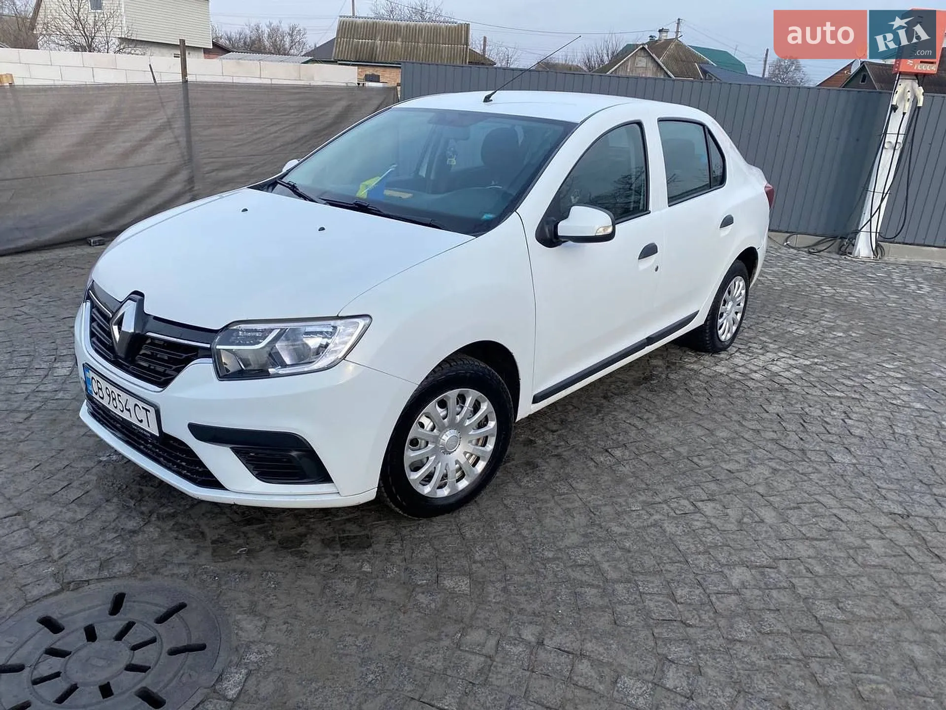 2021 Renault Logan - мініатюра 2