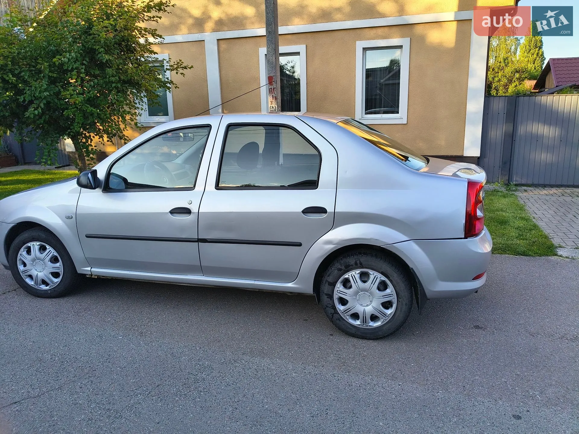2011 Renault Logan - мініатюра 6