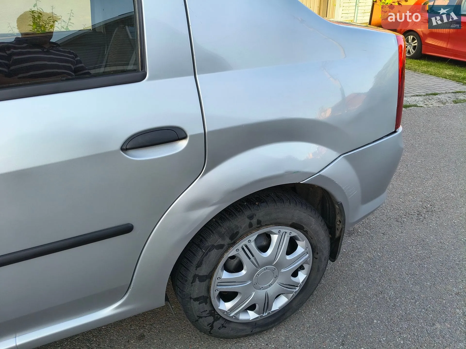 2011 Renault Logan - мініатюра 13