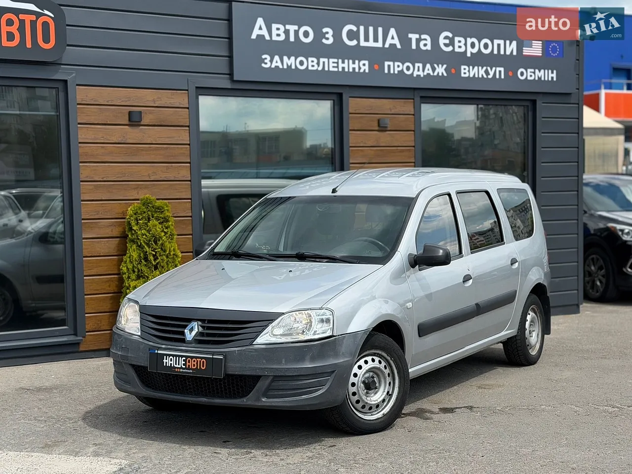 2010 Renault Logan - мініатюра 11