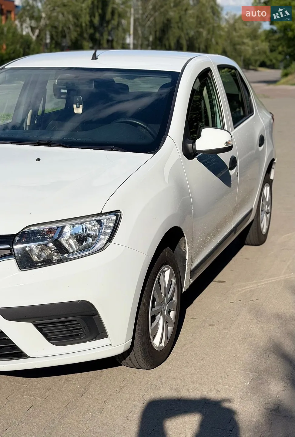 2021 Renault Logan - мініатюра 5