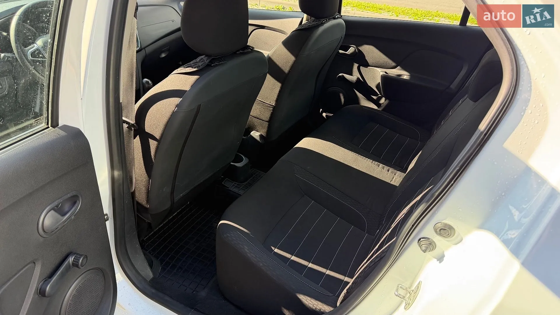 2021 Renault Logan - мініатюра 13