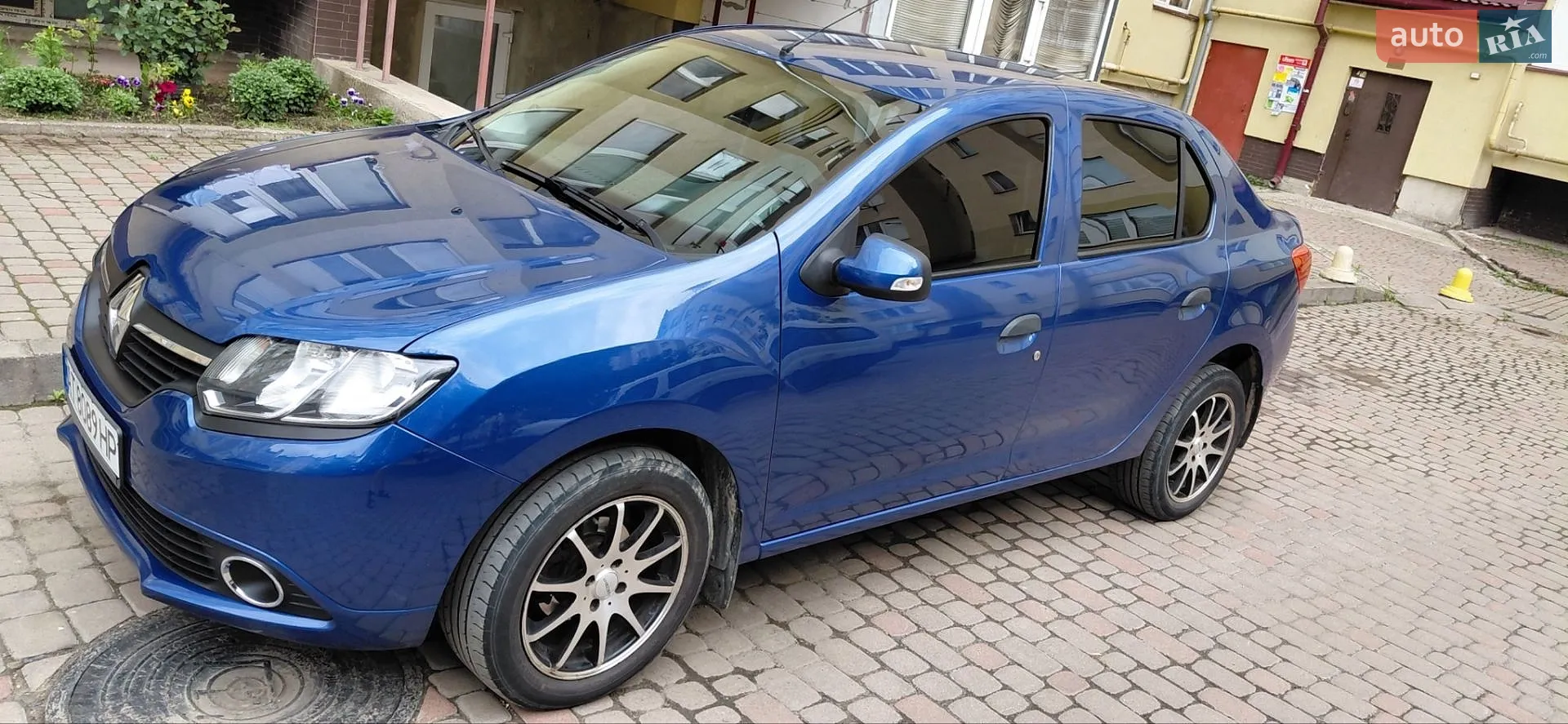 2013 Renault Logan - мініатюра 11
