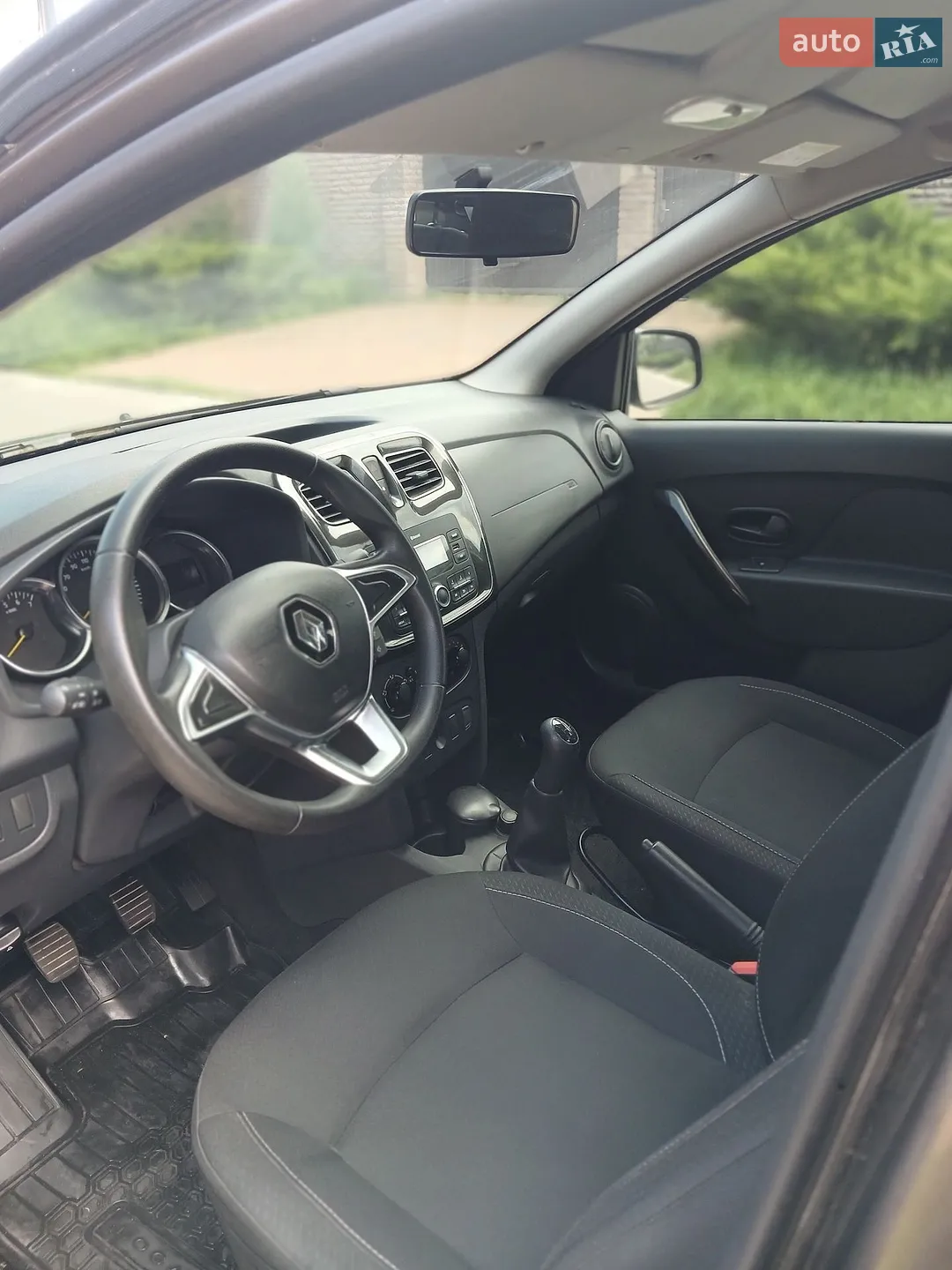 2020 Renault Logan - мініатюра 19