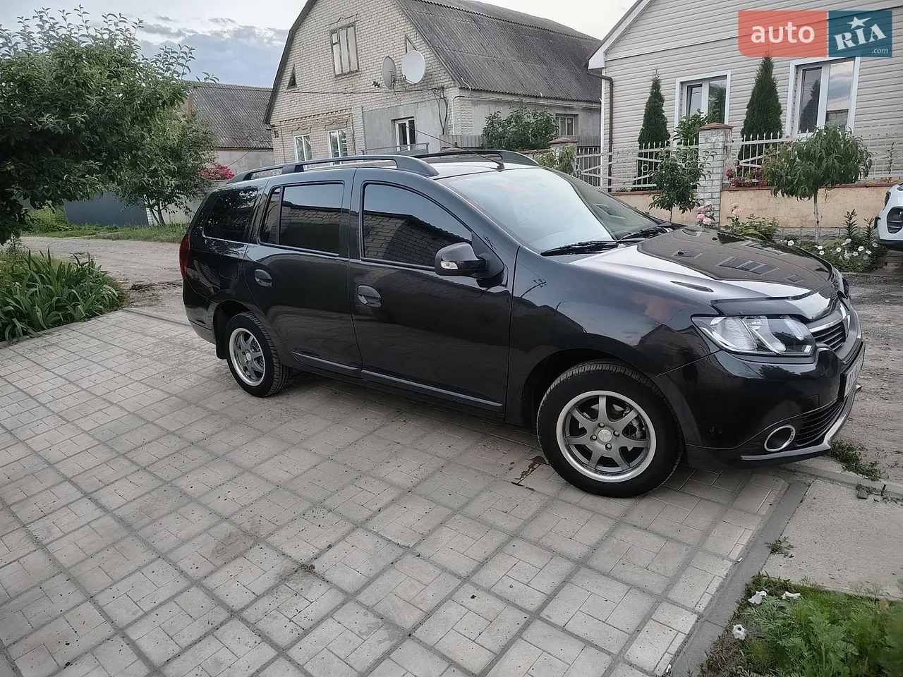 2013 Renault Logan - мініатюра 15