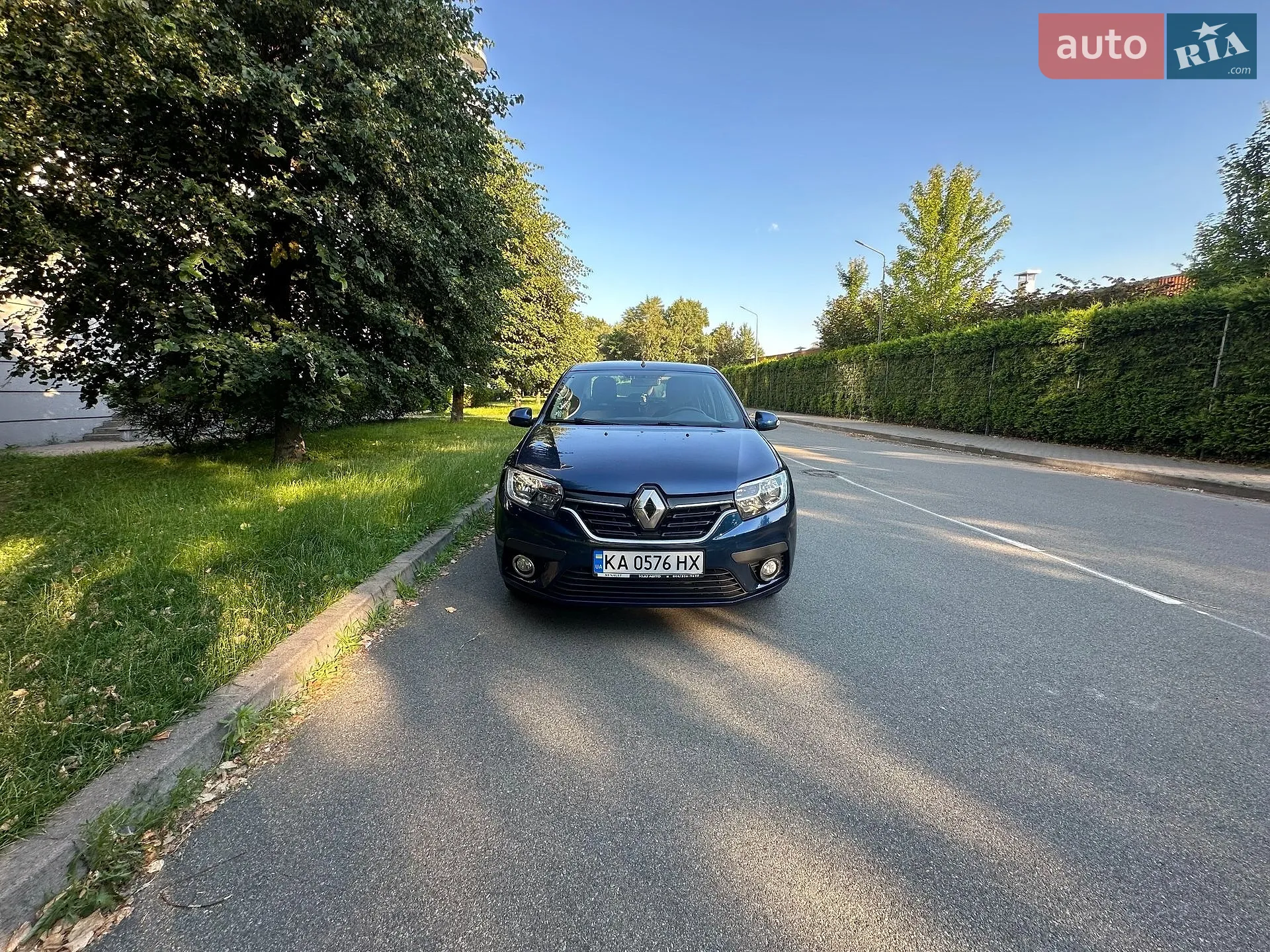 2018 Renault Logan - мініатюра 2