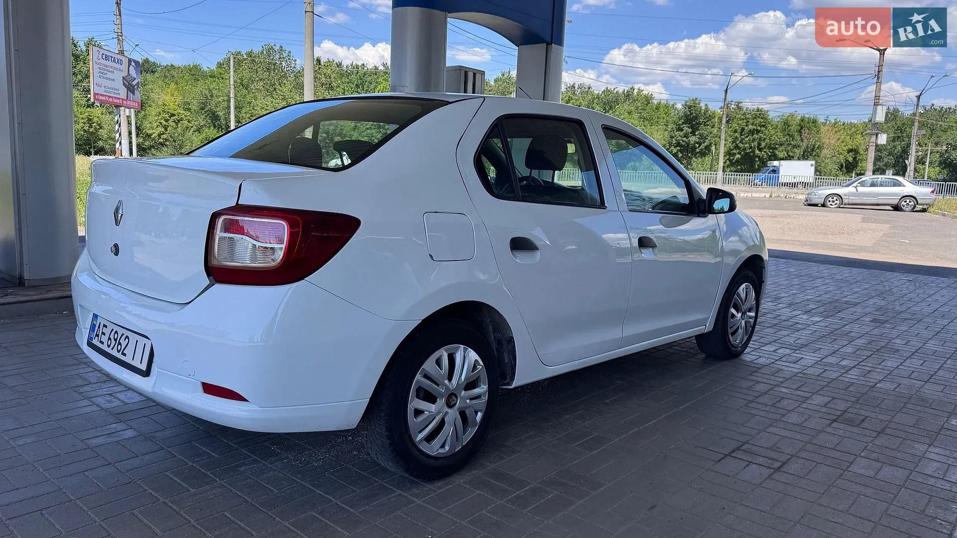 2014 Renault Logan - мініатюра 6