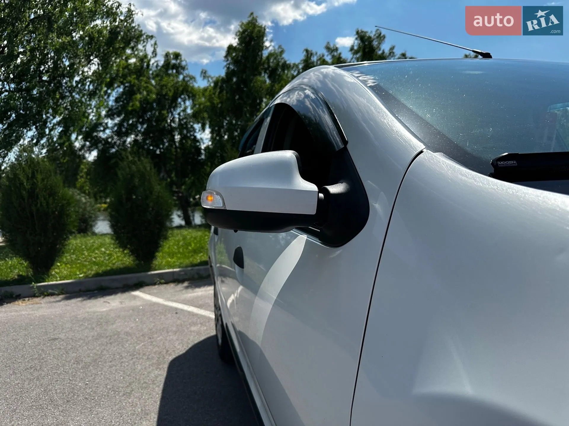 2019 Renault Logan - мініатюра 20