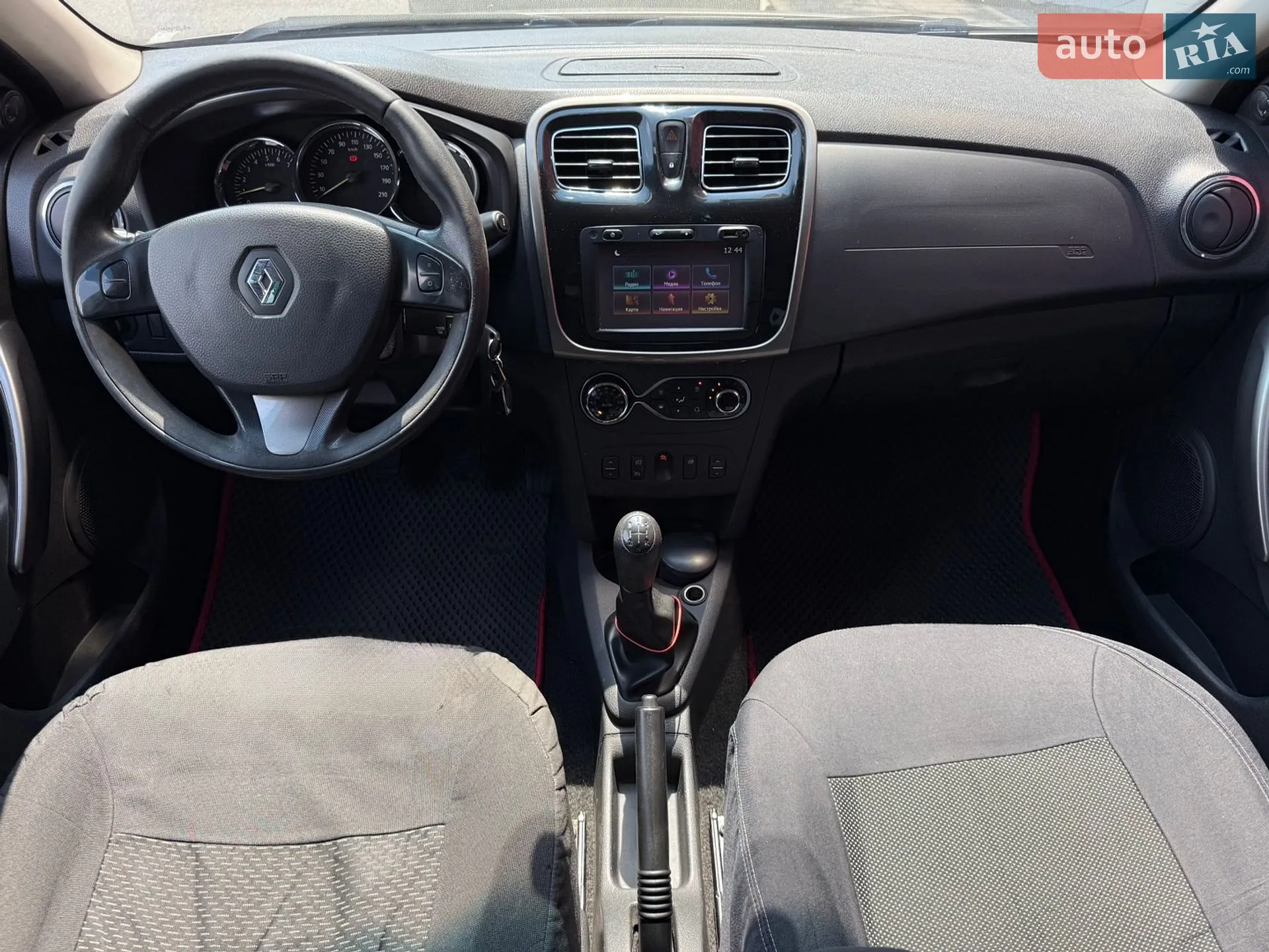 2013 Renault Logan - мініатюра 18