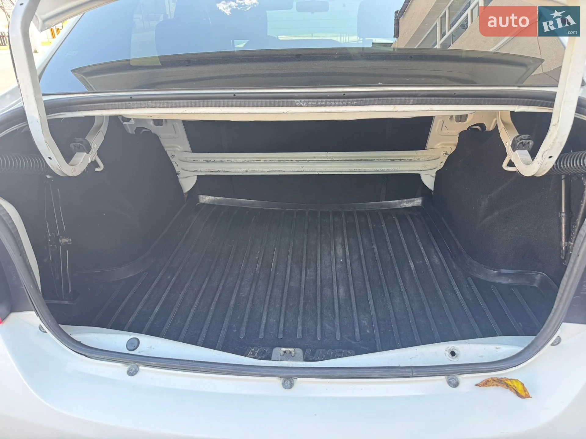 2015 Renault Logan - мініатюра 25