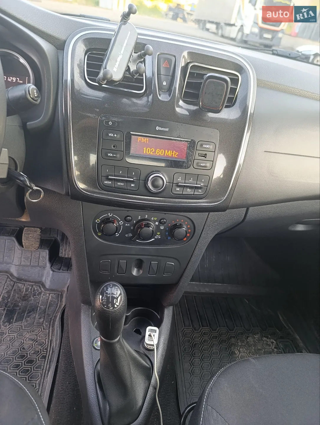 2021 Renault Logan - мініатюра 4