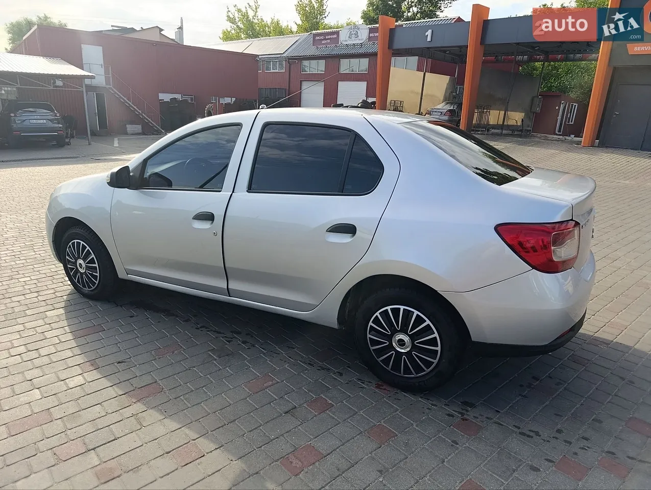 2015 Renault Logan - мініатюра 36