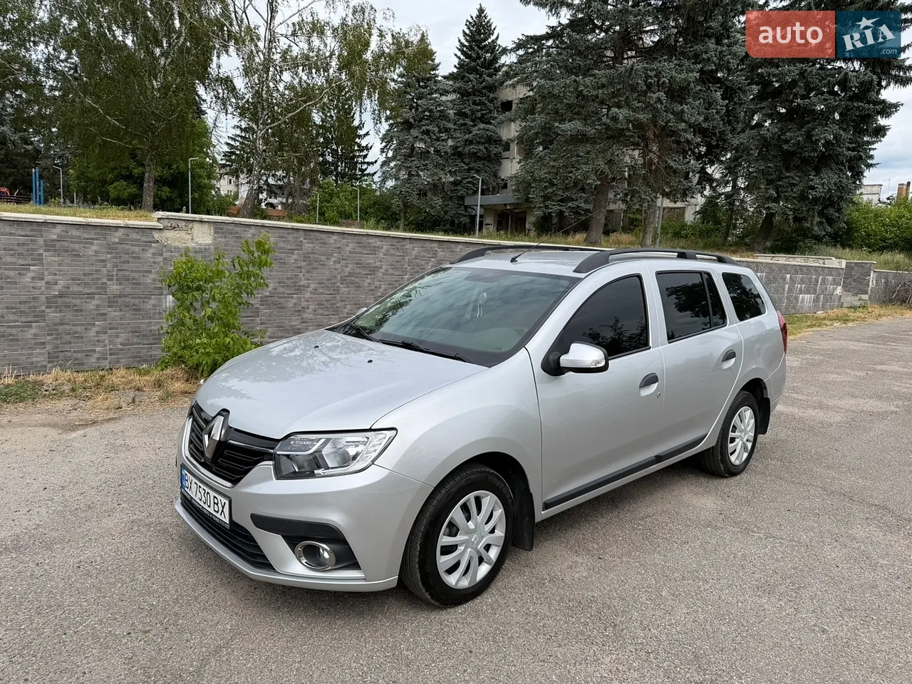 2016 Renault Logan - мініатюра 20
