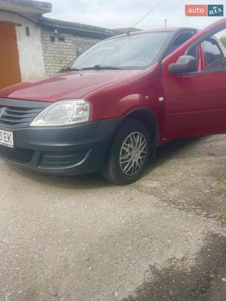 2010 Renault Logan - мініатюра 13
