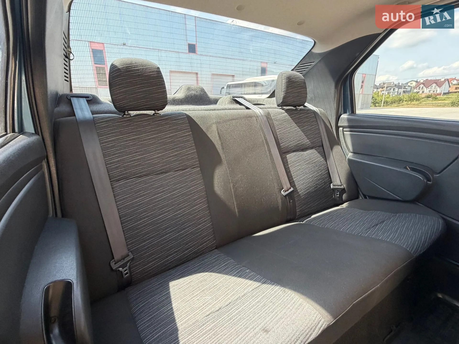 2011 Renault Logan - мініатюра 25