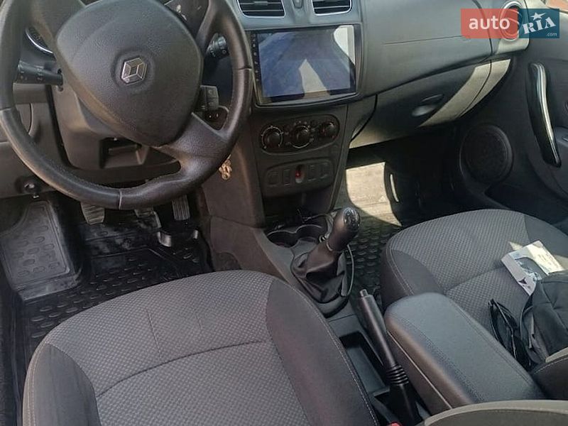 Универсал Renault Logan 2016 в Черноморске