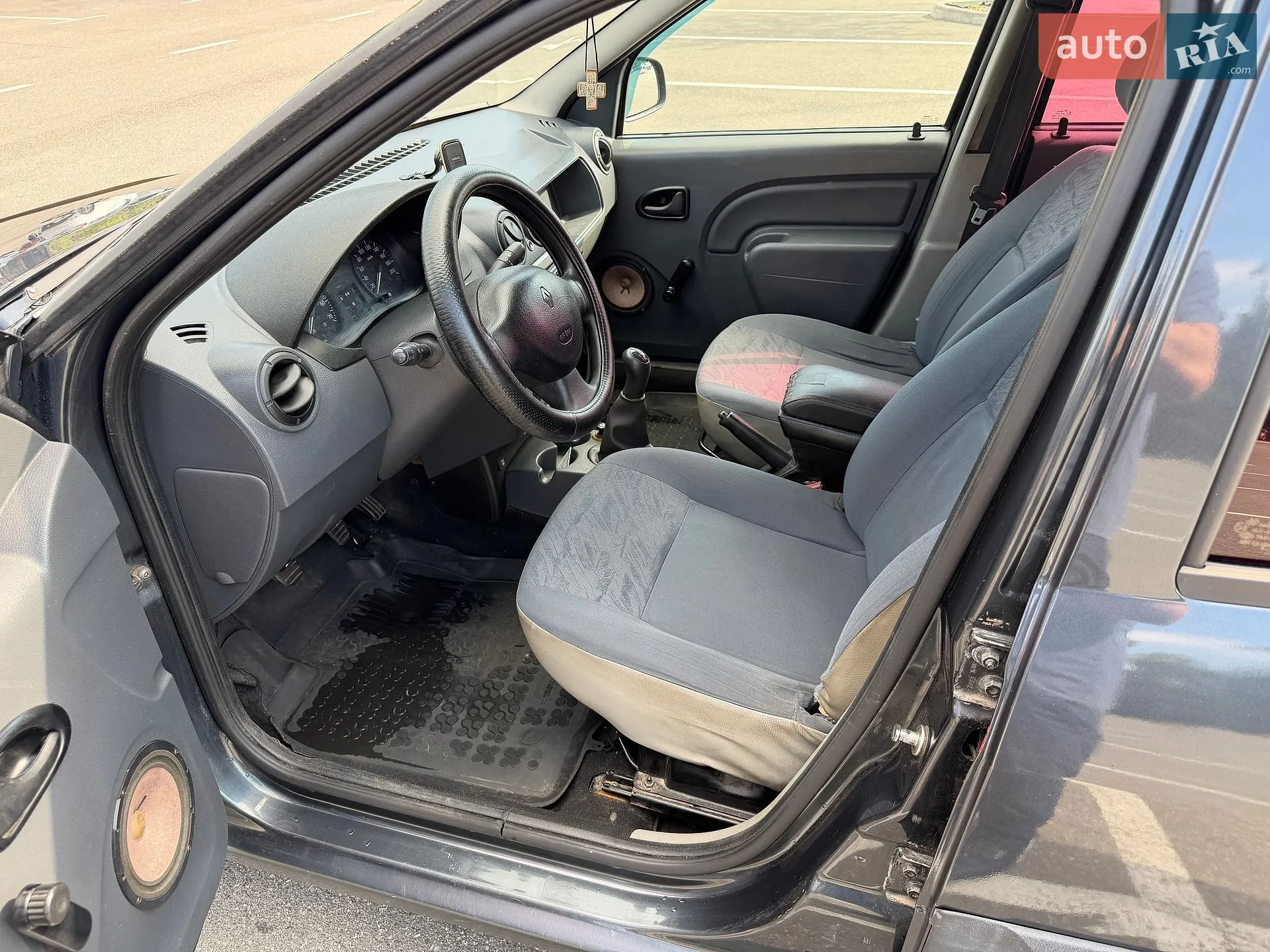 2011 Renault Logan - мініатюра 9