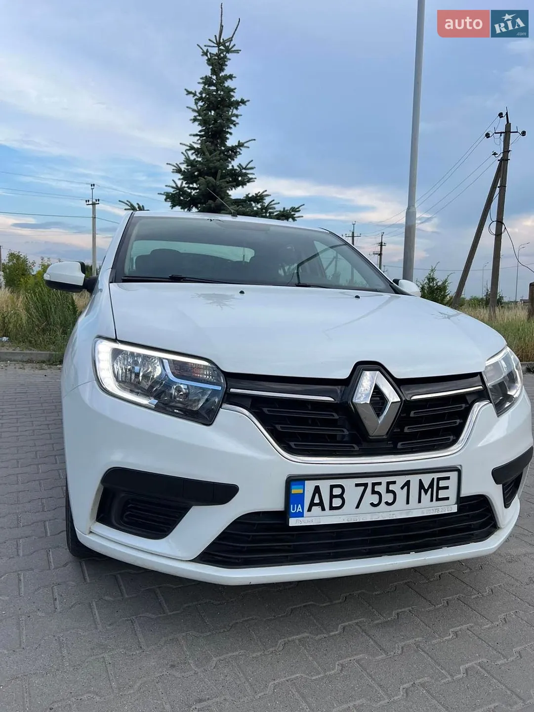 2018 Renault Logan - мініатюра 5