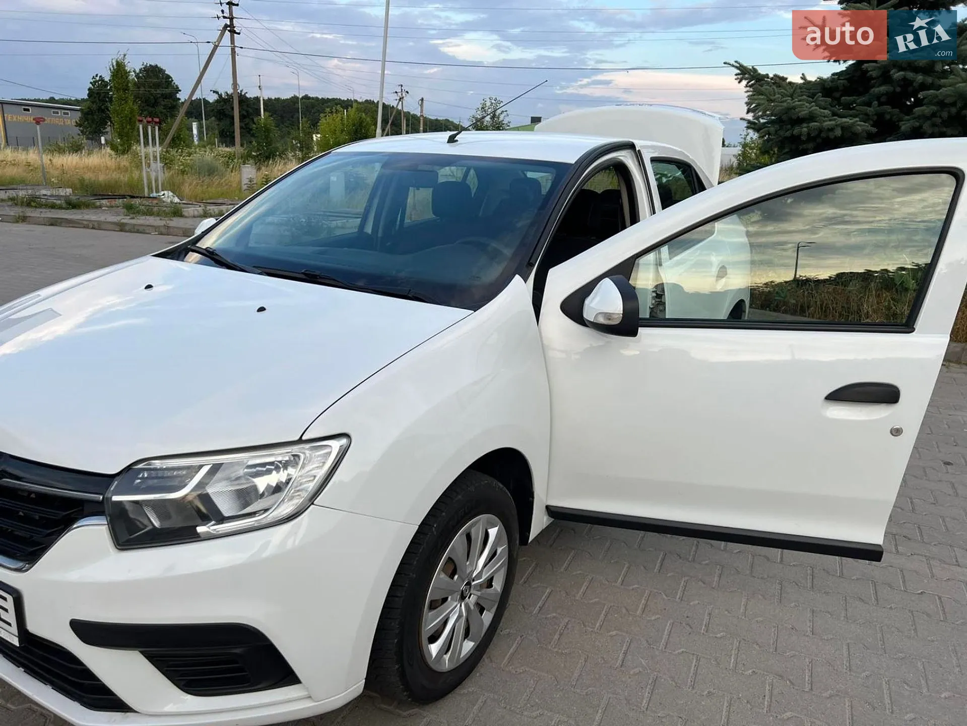 2018 Renault Logan - мініатюра 18