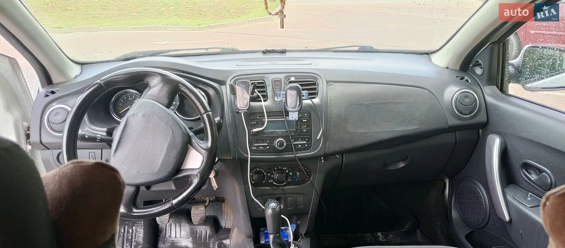 2013 Renault Logan - мініатюра 18