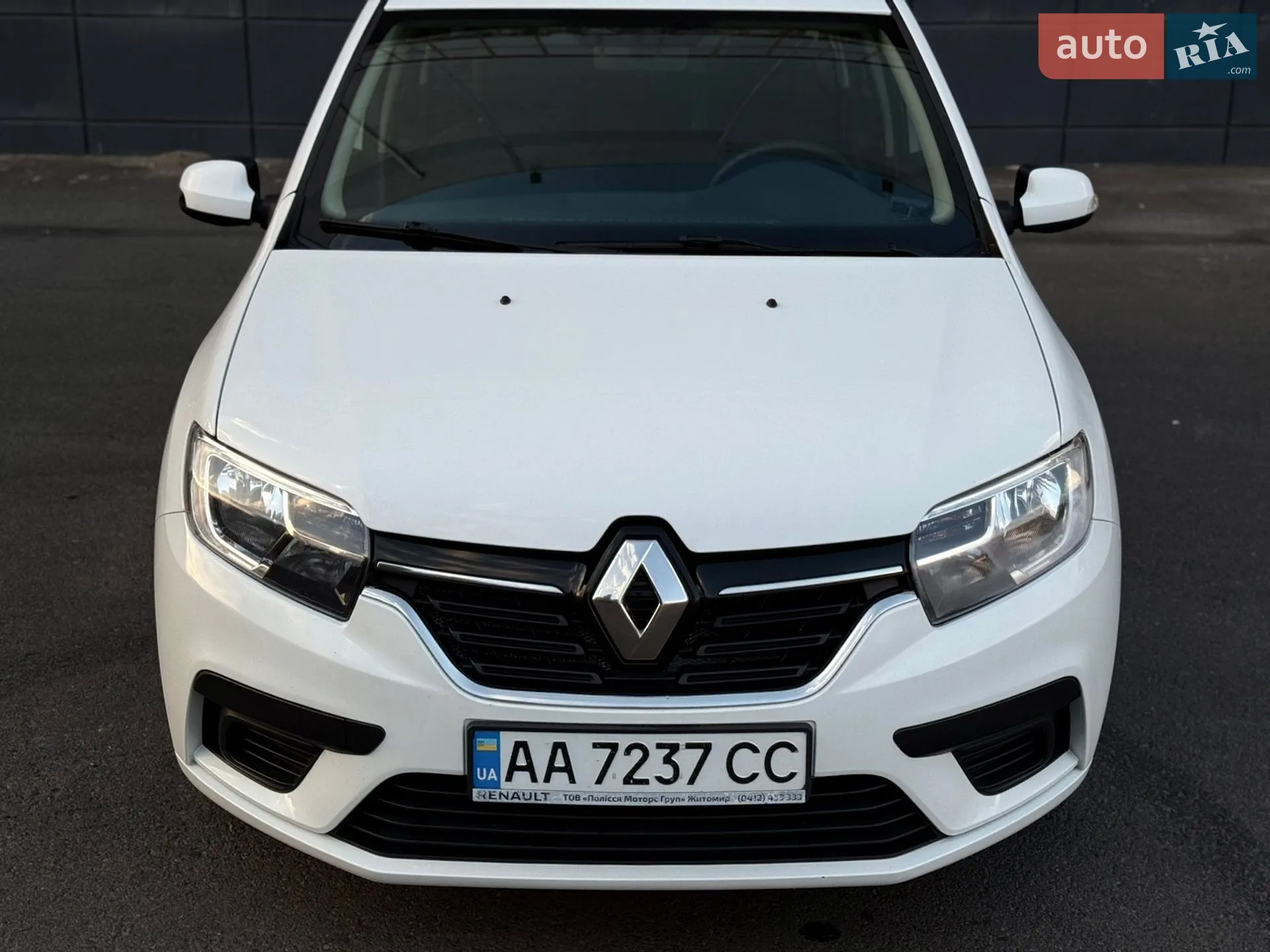 2019 Renault Logan - мініатюра 10