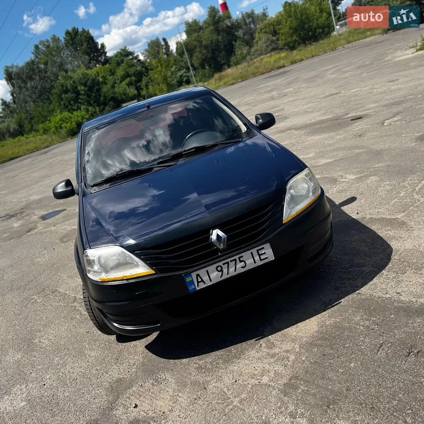 2011 Renault Logan - мініатюра 5