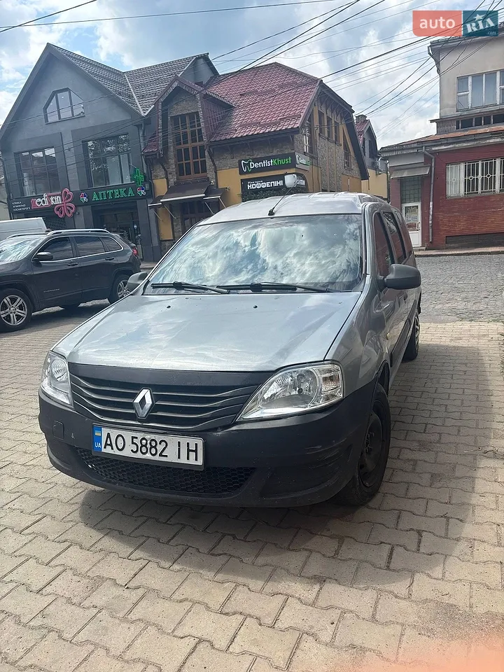 2011 Renault Logan - мініатюра 11