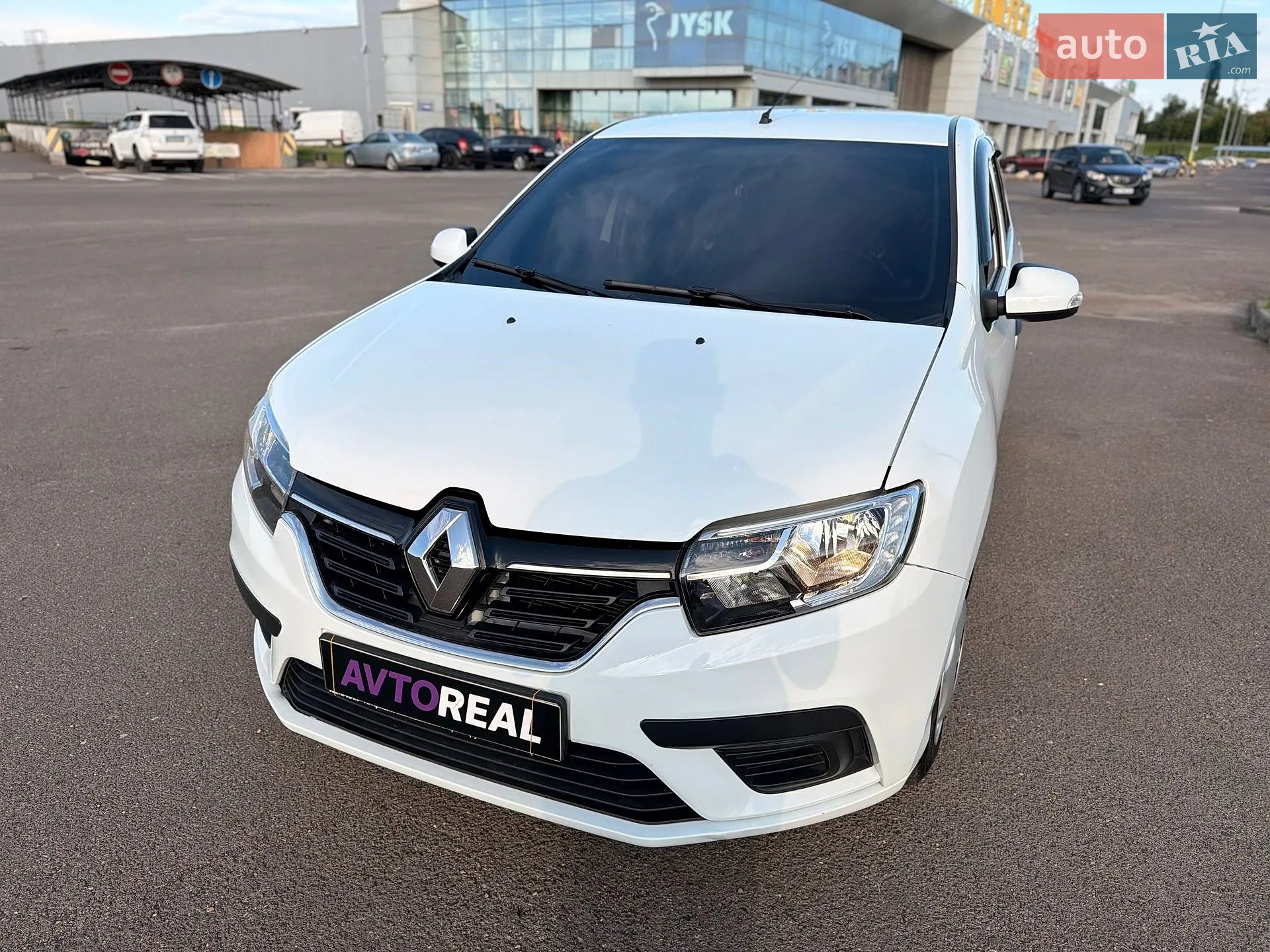 2020 Renault Logan - мініатюра 15