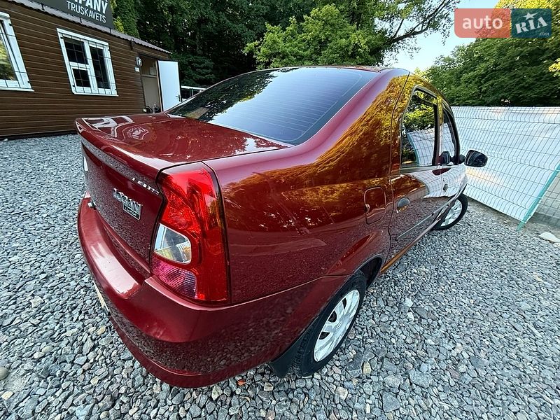 Седан Renault Logan 2011 в Трускавці
