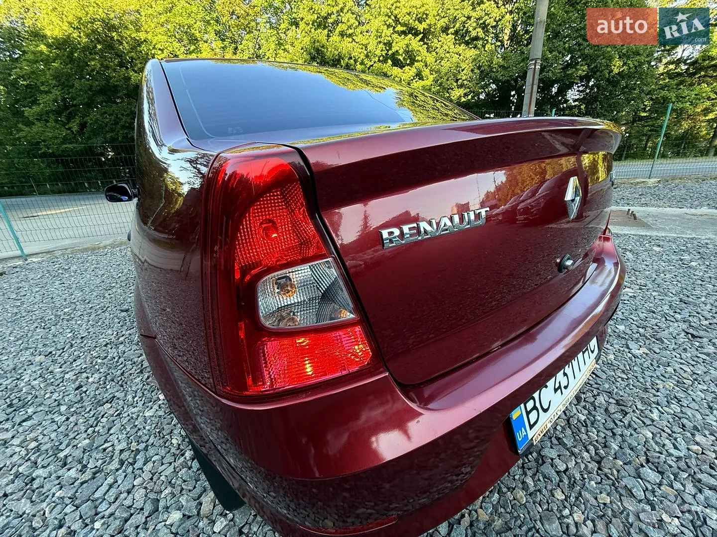 2011 Renault Logan - мініатюра 57