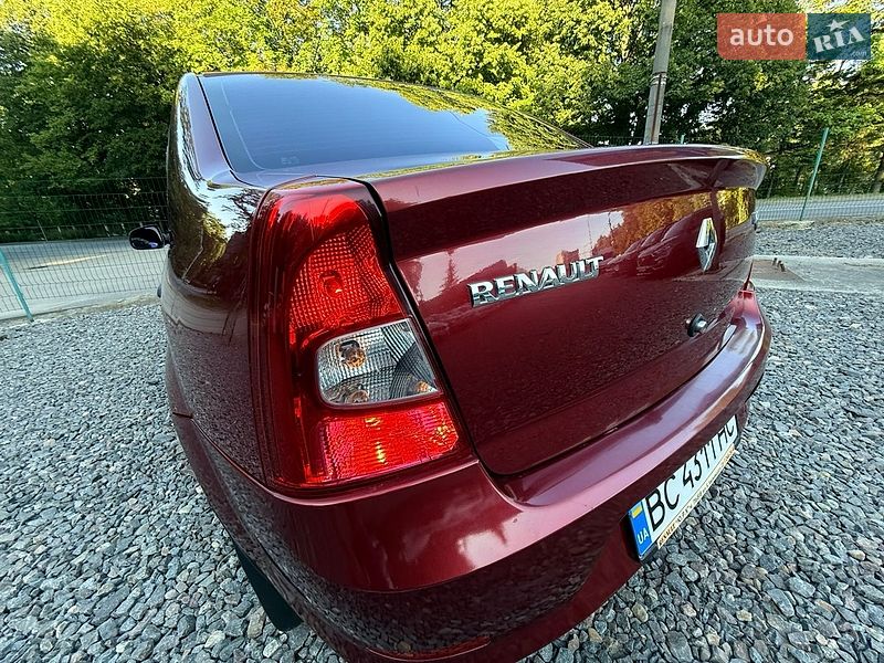 Седан Renault Logan 2011 в Трускавці