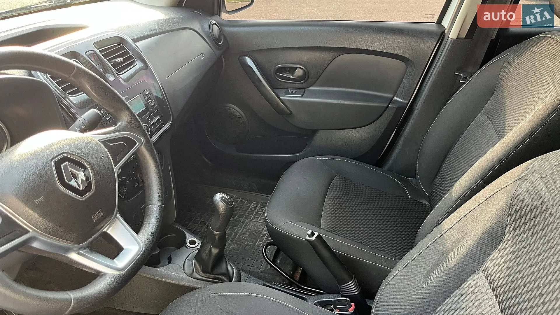 2019 Renault Logan - мініатюра 12