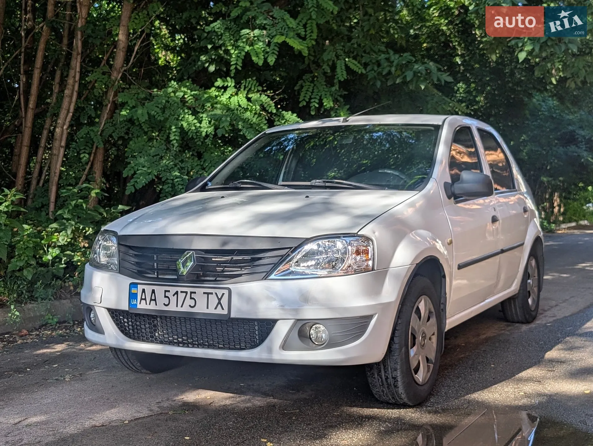 2011 Renault Logan - мініатюра 3