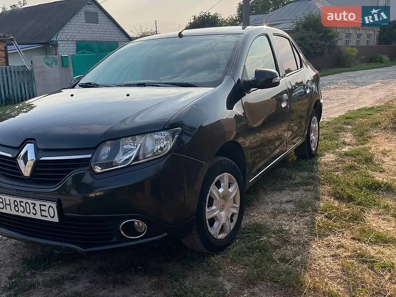 Renault Logan 2013
