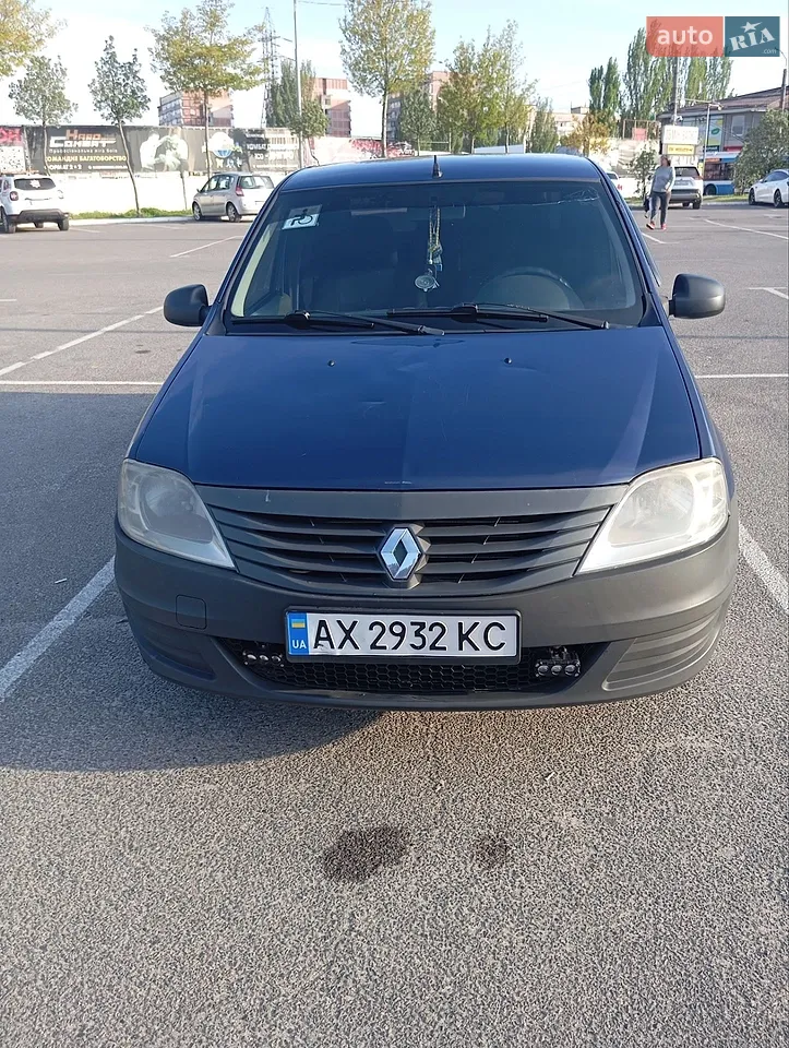 2010 Renault Logan - мініатюра 11