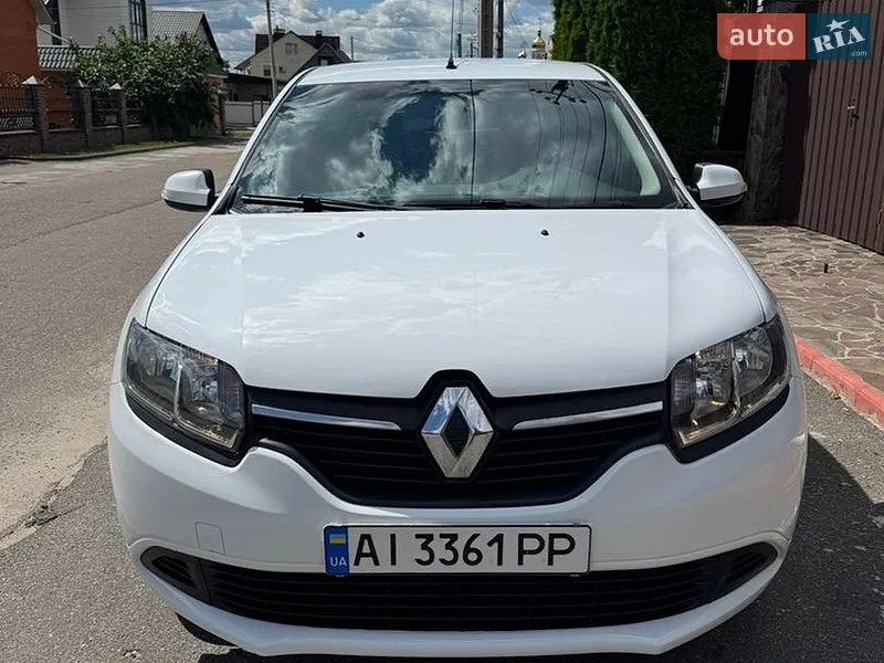 Renault Logan 2016