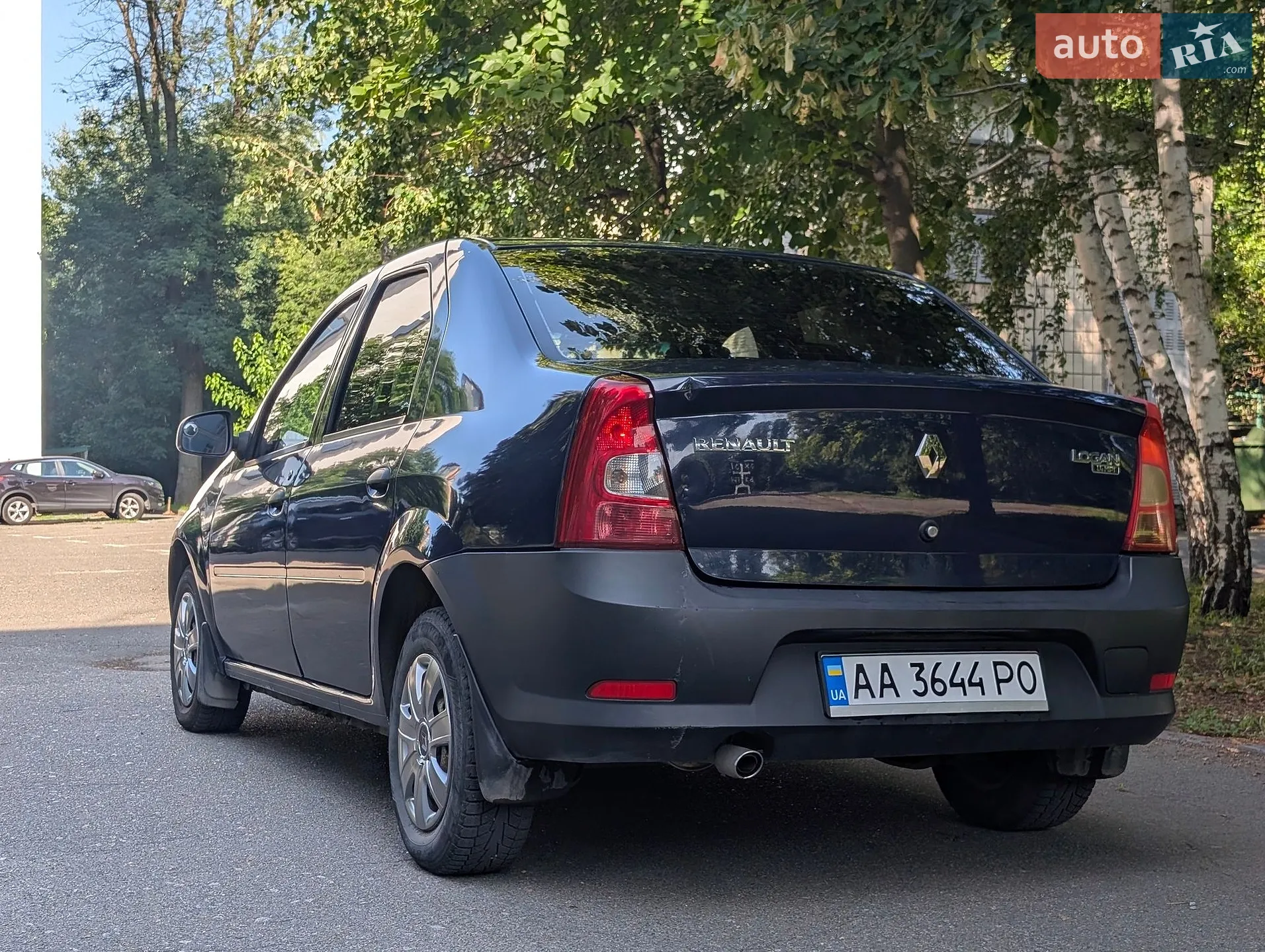 2010 Renault Logan - мініатюра 11
