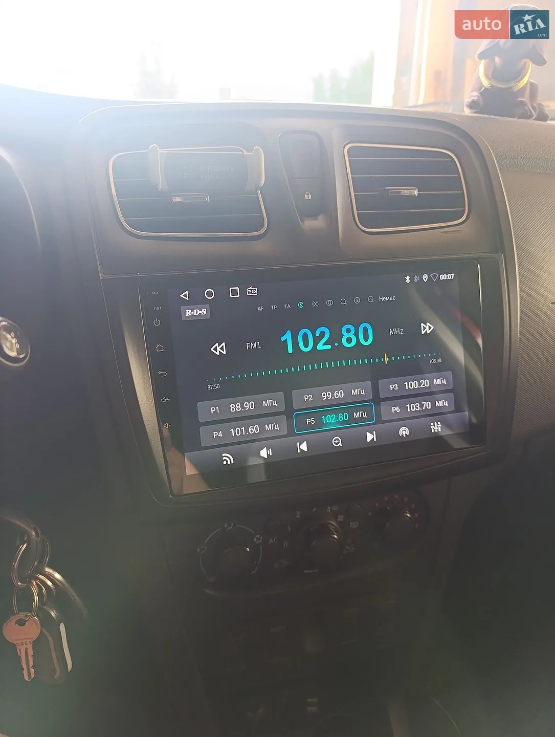 2014 Renault Logan - мініатюра 4