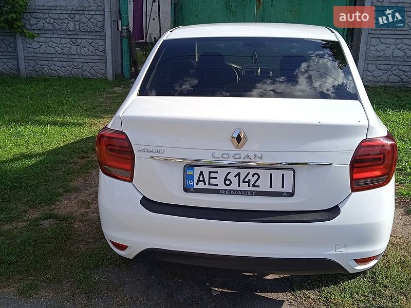 Седан Renault Logan 2019 в Украинке