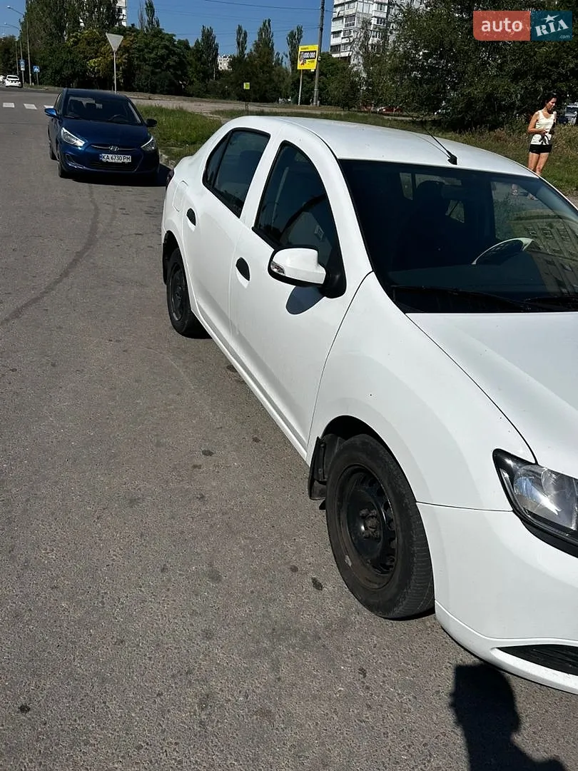 2013 Renault Logan - мініатюра 2