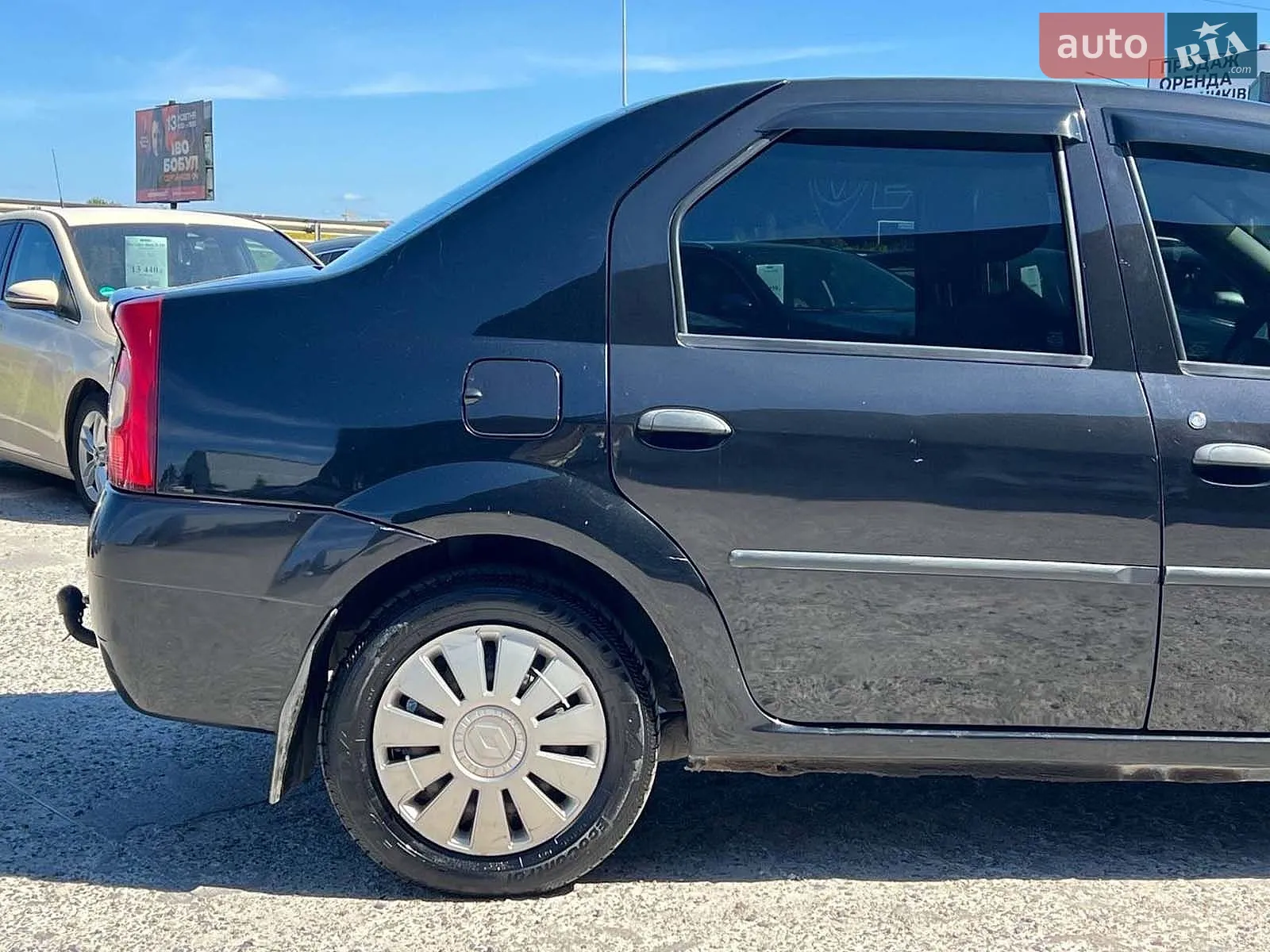 2010 Renault Logan - мініатюра 9